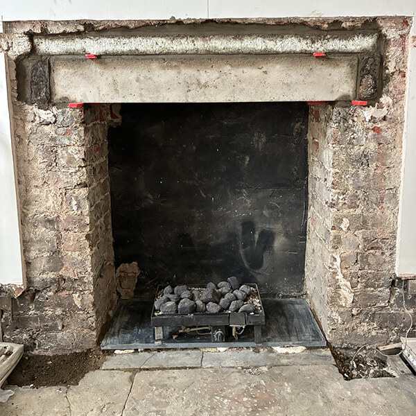 Throated Lintel installation by Ironwright